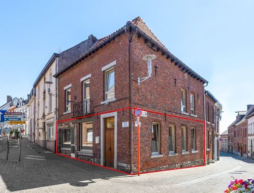                                         Commercieel Gebouw te huur in Borgloon, € 930

