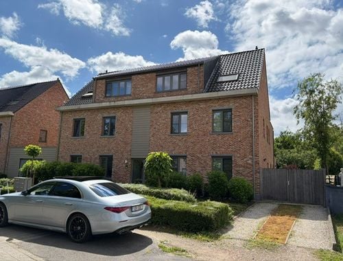                                         Appartement te huur in Hemiksem, € 795
