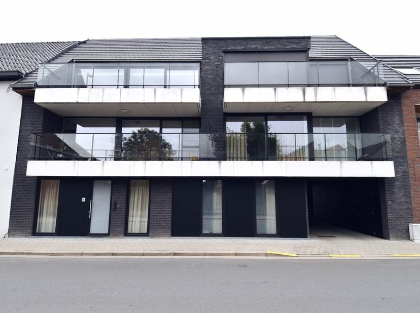 Appartement te koop in ,
                    8880 Sint-Eloois-Winkel