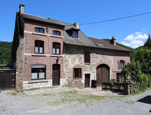                                         Eengezinswoning te koop in Sougné-Remouchamps, € 310.000
