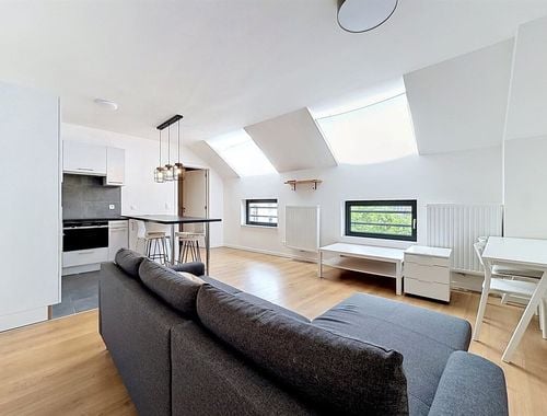                                         Appartement à vendre à Bruxelles, € 280.000
