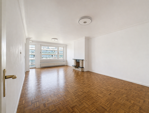                                         Appartement te koop in Sint-Jans-Molenbeek, € 245.000
