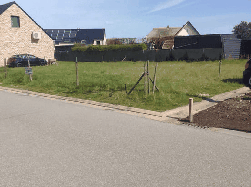 Te koop: Bouwgrond 414 m² – Lot 7, Mgr. Paredisstraat, Opitter (Bree)  <br />
<br />
Ideaal perceel voor wie comfortabel wil wonen in een rustige, gro