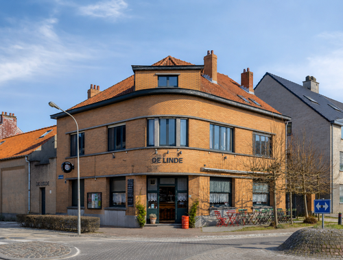                                         Usage mixte à vendre à Melsbroek, € 700.000
