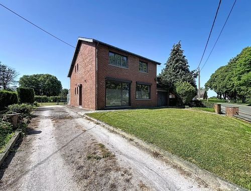                                         Woning te koop in Couvin, € 199.000
