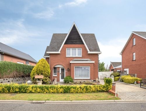                                         Maison à vendre à Veerle, € 248.000
