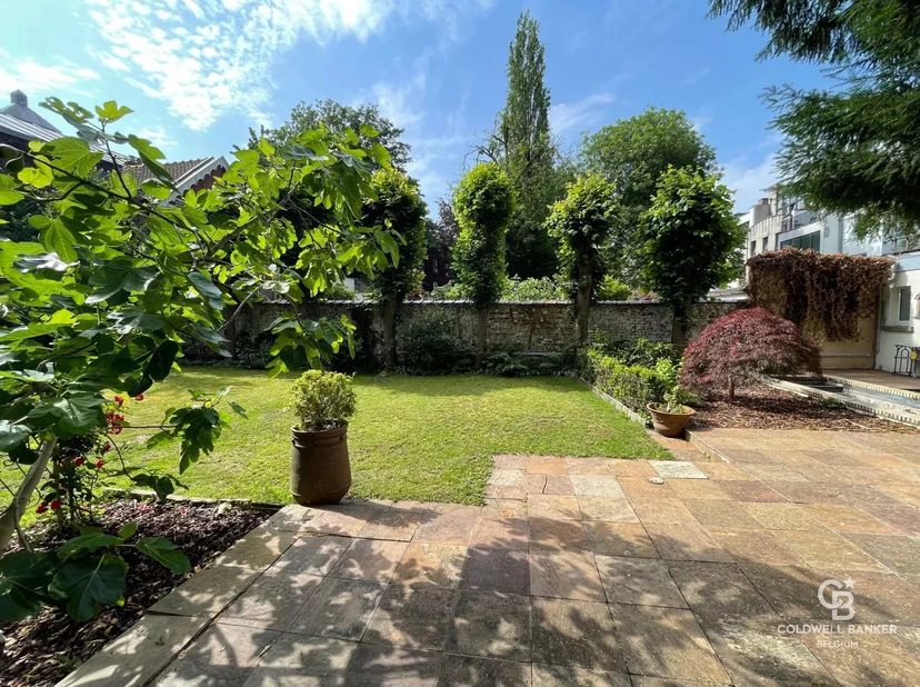 Huis te huur in RUE CAPOUILLET 16,
                    1050 Elsene