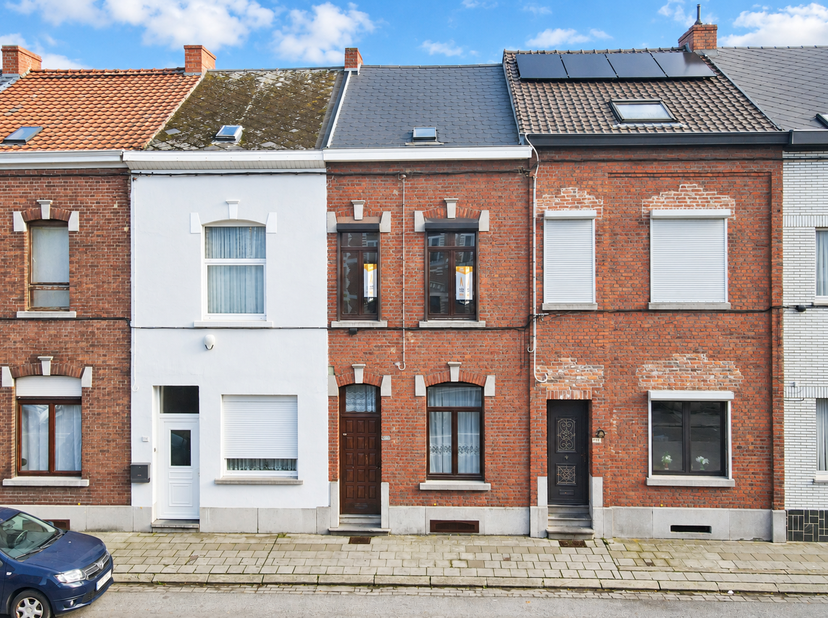 Huis te koop in Rue Conreur 120,
                    7100 La Louvière