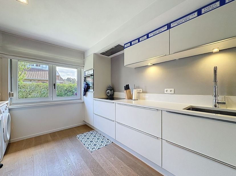 La villa Les Pannicauts bénéficie d'un emplacement idéal, à deux pas du centre-ville et de la plage — un emplacement de choix ! La maison bénéficie d'