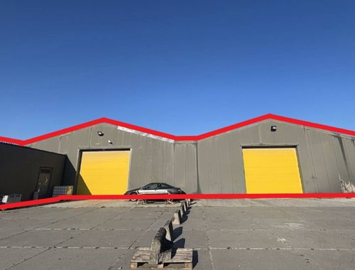                                         Entrepôt à louer à Moorsele, € 2.600
