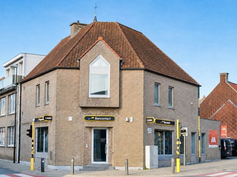 Bien professionnel à vendre
                    à 8890 Moorslede