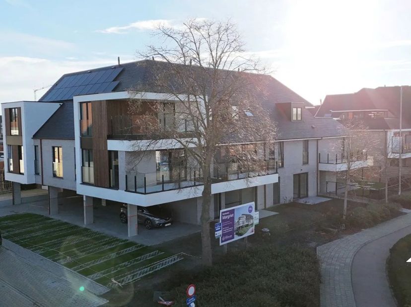Appartement te koop in Kleine Stationsstraat,
                    8680 Koekelare