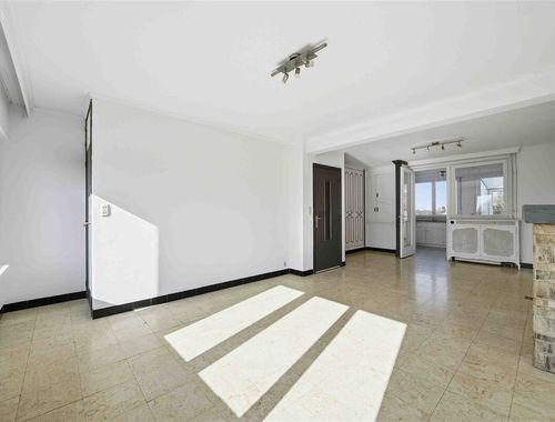                                         Bel-étage à vendre à Comines, € 149.000
