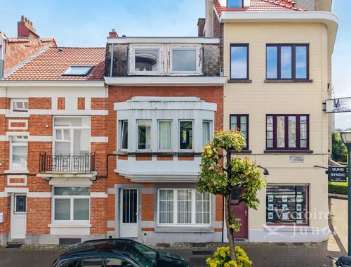                                         Maison à vendre à Woluwe-Saint-Lambert, € 495.000
