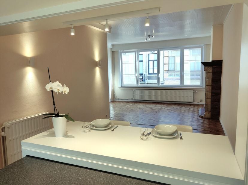 Appartement à louer à Juliaan Dillensstraat 19,
                    2018 Antwerpen