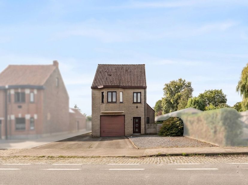 Huis te koop in Assenedestraat 55,
                    9968 Bassevelde