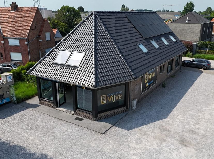 Bien professionnel à vendre
                    à 8790 Waregem