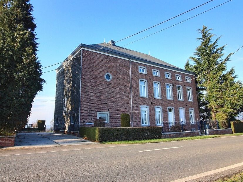 Huis te koop in Rue du Cheval Blanc,
                    4852 Hombourg