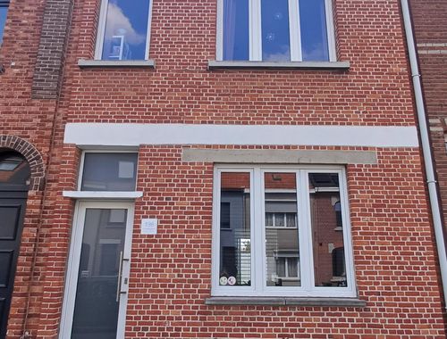                                        Rijwoning te koop in Schoten, € 395.000
