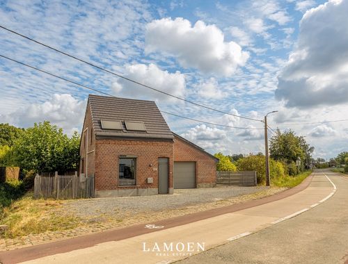                                         Eengezinswoning te koop in Sint-Katelijne-Waver, € 588.000
