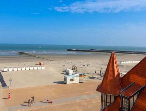                                         Studio avec coin lit à louer à Nieuwpoort, € 700
