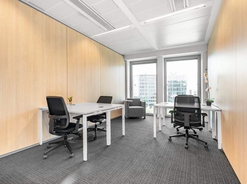 Boek een gemeubileerde kantoorruimte met service voor bedrijven van elke grootte in Regus Schuman<br />
<br />
Dit aanbod omvat een eigen kantoorruimt