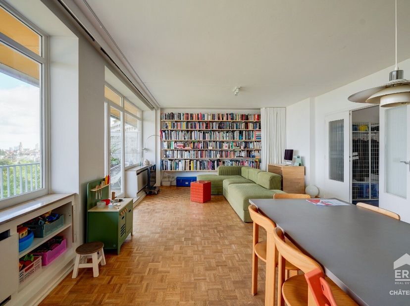 Appartement te koop in Avenue Minerve 9 bus 137,
                    1190 Vorst