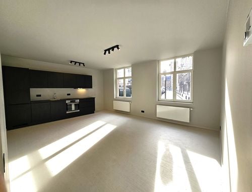                                         Appartement te huur in Brussel, € 1.200
