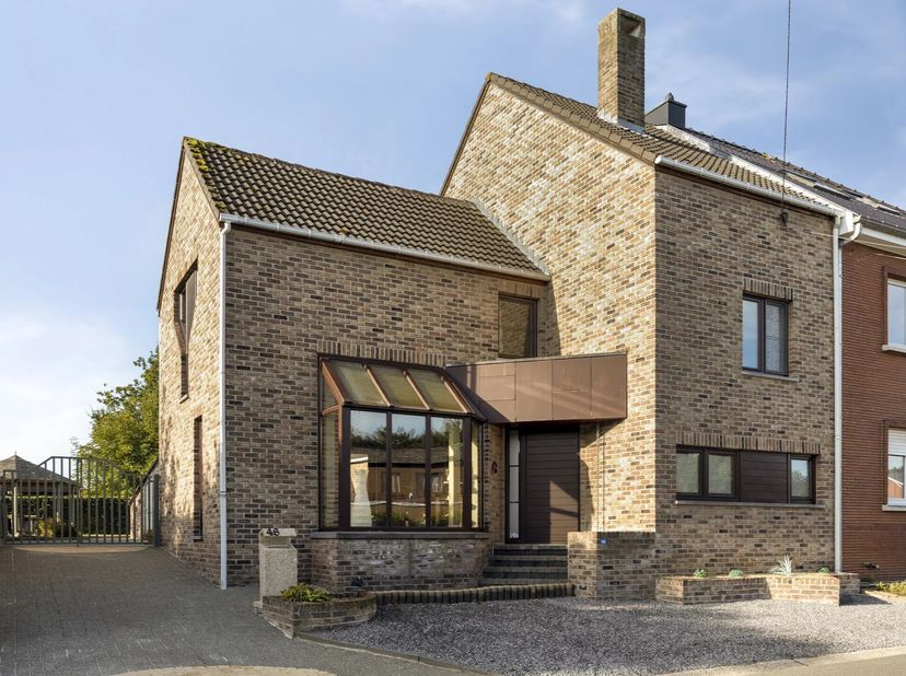 Maison à vendre à LITSEBEEK 48,
                    3740 Eigenbilzen