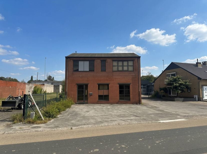 Bedrijfsvastgoed te huur in Steenberg 7,
                    3500 Sint-Lambrechts-Herk