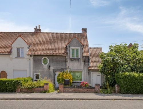                                         Woning te koop in Roeselare, € 99.000
