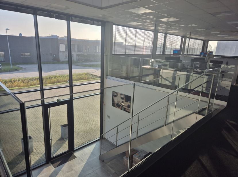 Bien professionnel à vendre
                    à 2220 Heist-op-den-Berg