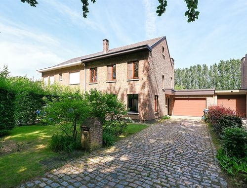                                         Andere te huur in Brasschaat, € 1.845
