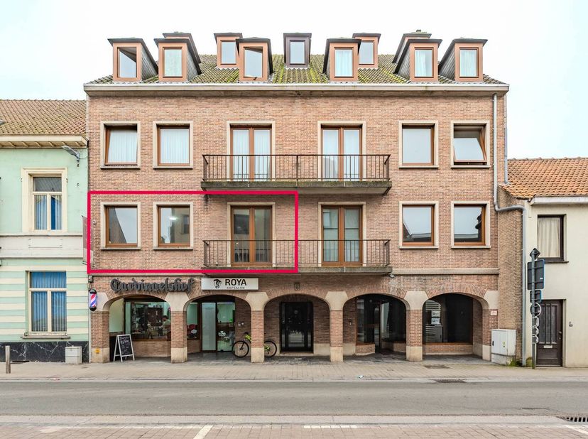 Appartement te koop in Stationsstraat 11 bus 0004,
                    8470 Gistel