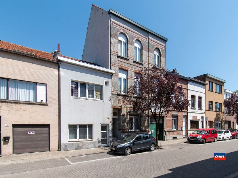 Maison à vendre à Scheirlinckxstraat 66,
                    2660 Hoboken