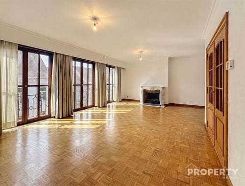                                         Appartement te huur in Kortrijk, € 850
