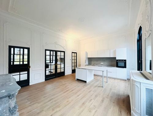                                         Appartement te huur in Schaarbeek, € 1.550
