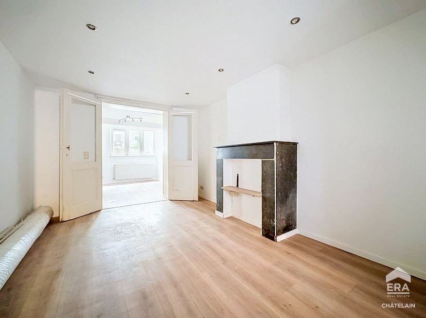 Ixelles  Place du Châtelain / Flagey  Appartement studioERA Châtelain vous propose cet appartement de type studio situé au sein dune petite copropriét