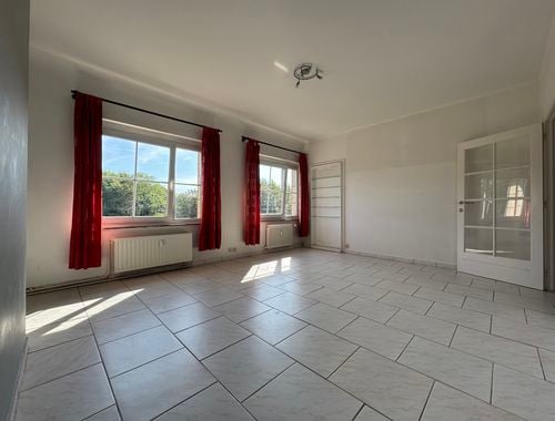                                         Appartement te huur in Elsene, € 1.400
