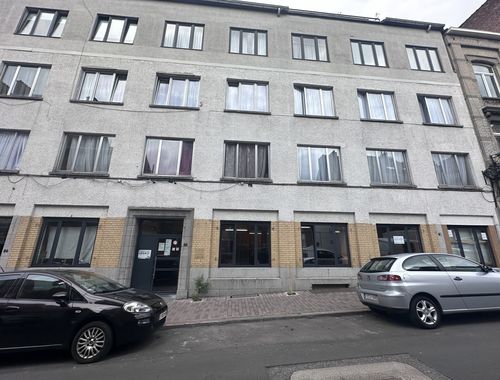                                         Handelszaak te koop in Sint-Gillis, € 299.000
