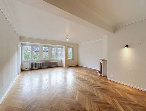                                         Appartement te huur in Sint-Pieters-Woluwe, € 1.450
