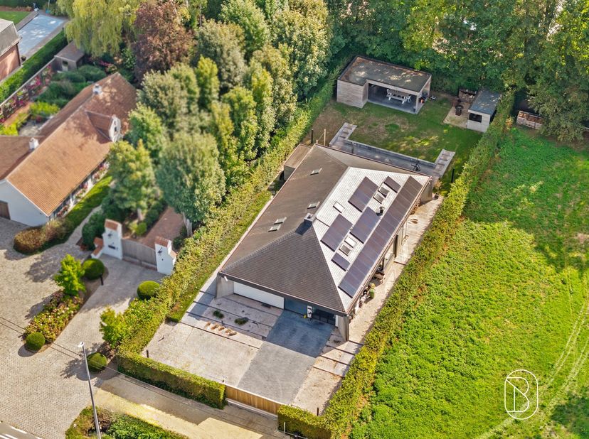 Huis te koop in Staatsbaan 261,
                    9870 Zulte