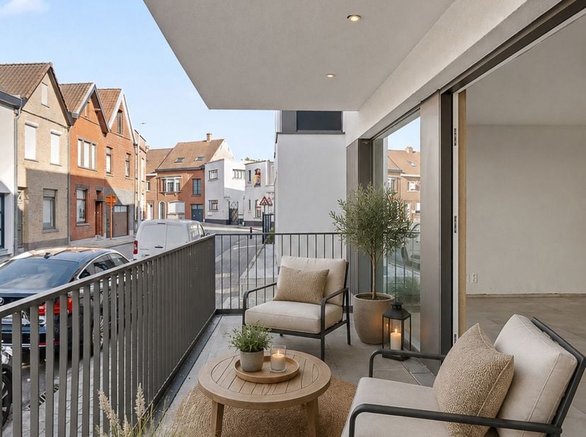 In de eigentijdse en kleinschalige Residentie Carpe Diem wordt dit ruime gelijkvloerse appartement van 152 m² aangeboden. Het appartement combineert c