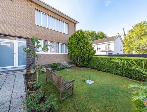                                         Appartement à vendre à Bornem, € 265.000
