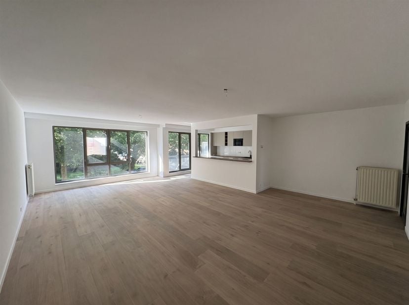 Prachtig 3-slaapkamer appartement op rustige locatie <br />
<br />
Ligging: <br />
Het appartement is gelegen in Brasschaat, op een rustige locatie