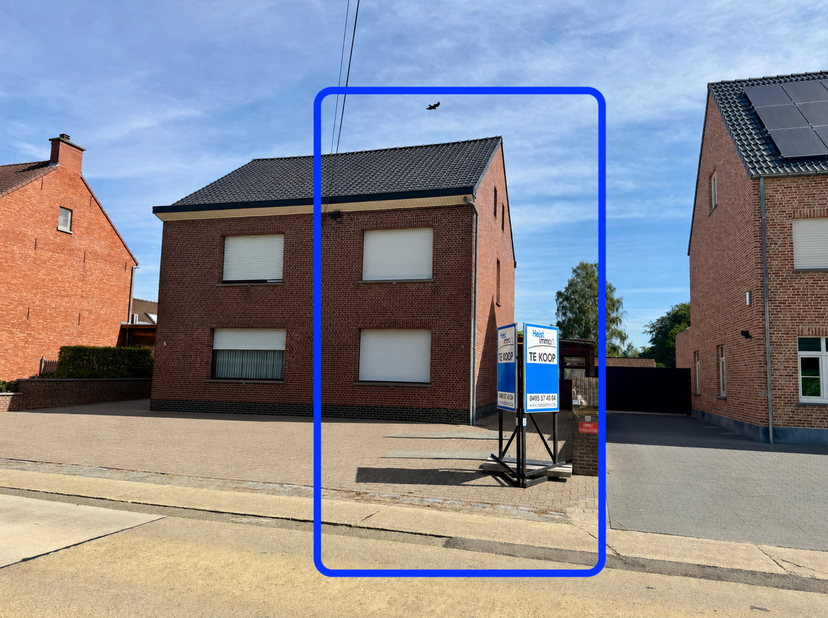 Charmante woning met 2 slaapkamers en ruime tuin gelegen op een toplocatie vlakbij Hallaar en Heist centrum met een uitstekende verbinding en ook vlak