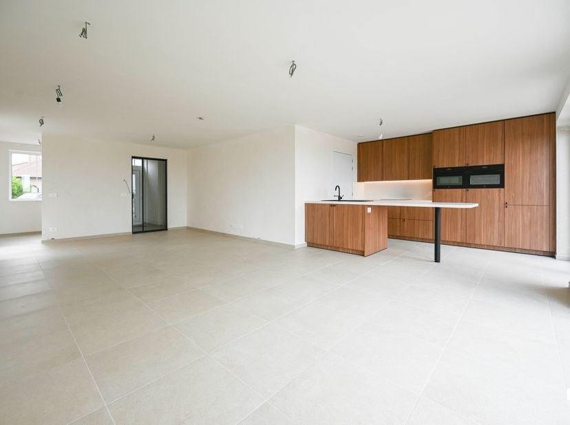 Huis te koop in Steenovenstraat 19 bus B,
                    8760 Meulebeke