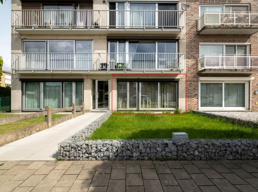 Appartement à vendre
                    à 2840 Reet