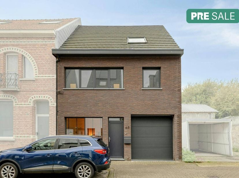 Huis te koop in Donkvijverstraat 65,
                    9120 Beveren