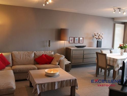                                         Appartement te huur in Deinze, € 750
